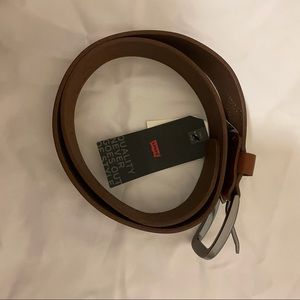 NWT Levi’s Belt size 32 waist